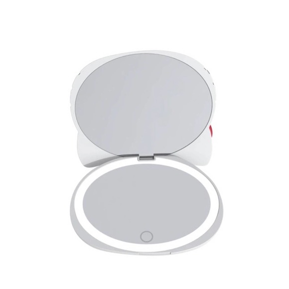 Impressions Hello Kitty Kawaii Compact Mirror - Picture 3 of 5